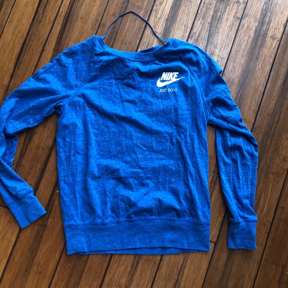 Nike long sleeve shirt